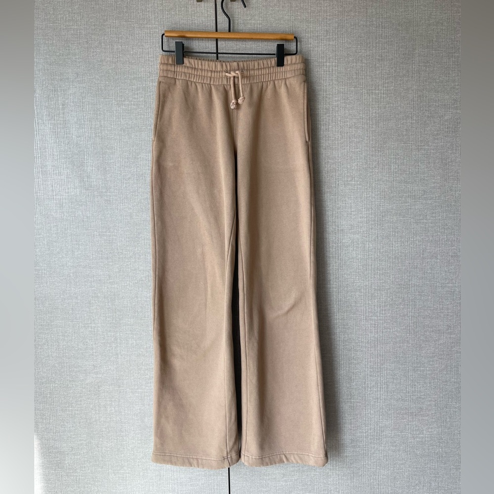 • TNA | Sweatpants